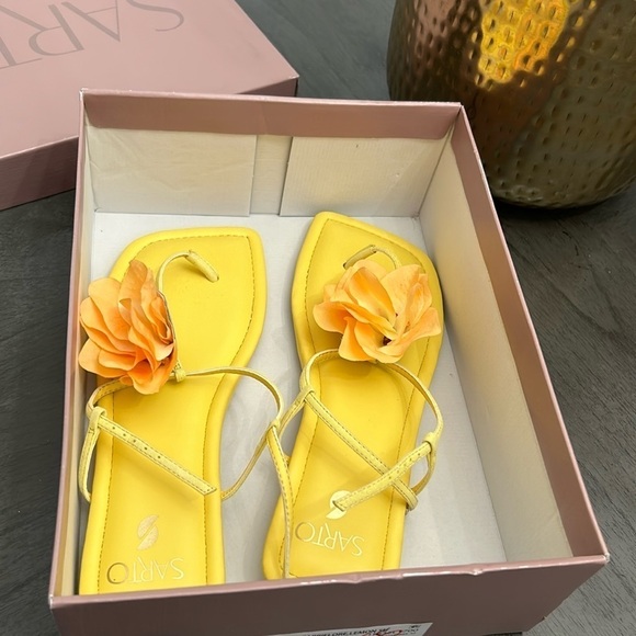 FRANCO SARTO   Capriflore Sandal In Lemon - Picture 2 of 6
